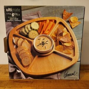 NIB Pomerantz Ultimate Chip and Dip Set Natural Hardwood, Ceramic, 13"×13"x1"